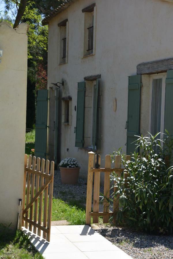 Le Mas De Panier Caderousse Exterior photo